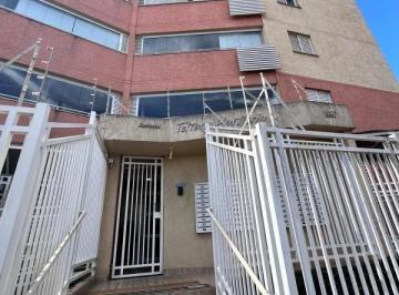 Apartamento · 82m² · 3 Quartos · 2 Vagas · Apartamento para venda em Jardim Bethania de 82.25m² com 3 Quartos, 1 Suite e 2 Garagens