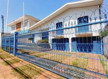 Casa · 237m² · 4 Quartos · 4 Vagas · Casa para venda em Jardim América de 237.00m² com 4 Quartos, 1 Suite e 4 Garagens