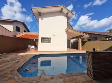 Casa · 205m² · 2 Quartos · Casa para venda em Centro de 205.00m² com 2 Quartos e 2 Suites