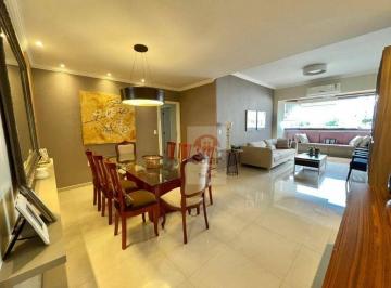 Apartamento · 111m² · 3 Quartos · 1 Vaga · Apartamento para venda em Centro de 111.00m² com 3 Quartos, 1 Suite e 1 Garagem