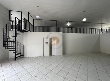 Comercial · 308m² · 3 Vagas · Galpão / Depósito / Armazém para alugar em Jardim Santa Helena de 308.00m² com 3 Garagens