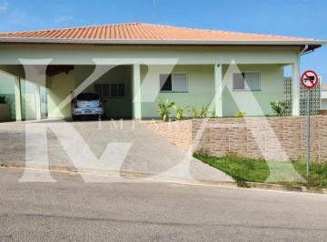 Casa · 326m² · 3 Quartos · 4 Vagas · Casa para venda em Morro Alto de 326.00m² com 3 Quartos, 1 Suite e 4 Garagens