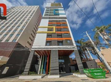 5c869b8ef96c8e16859f551ca432a06c7454bb3d · Cena Living Apto 34m² 2 quartos c/ sacada no Centro