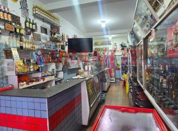 7fd446a9709a314e57d7c1a3c9f6fc30.jpg · Comercial de 60m²