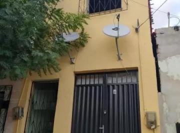 img0 · Casa com 1 Quarto(s) e 1 banheiro(s) para Alugar, 30 m² por R$ 500 / Mês