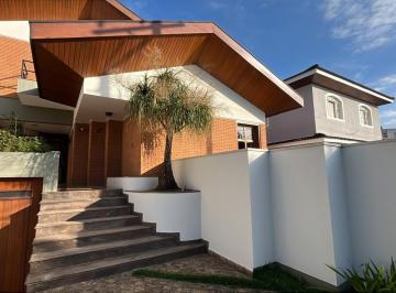 bc5d8d097ce4882343552ba0ca582e75b6eb6610 · Casa em Condomínio para Locação - 465m² - 04 Suítes - Jardim das Colinas