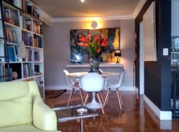 Apartamento de 1 quarto, São Paulo · APTO LINDÍSIMO, TODO MOBILIADO, COM MÓVEIS DEPRIMEIALINHA, A 200M DO METRO V. MADALENA