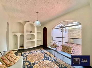 Casa · 312m² · 4 Quartos · 6 Vagas · Casa de aproximadamente 312m² à venda - 4 quartos, 1 suíte e 6 vagas - Sion