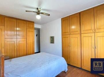 Apartamento · 300m² · 6 Quartos · 3 Vagas · Cobertura Linear de 365 m² – 6 Quartos (1 Suíte + 1 Reversível) – 4 Banheiros – 3 Vagas – Funcionári