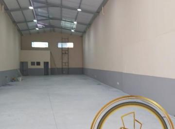 Foto 01 · Galpão para alugar na Mooca - Pé direito alto