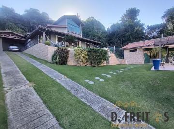 Casa de 3 quartos, Serra Negra · Casa estilo Chácara/ Ampla área de lazer/ Serra Negra- SP