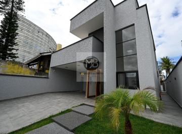Casa · 220m² · 4 Quartos · 4 Vagas · Casa 4 quartos, 4 banheiros, á venda em Centro, Peruíbe/SP