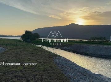 Terreno · Lote 400m² Frente Lagoa no NAU ? Fundos Para Enseada