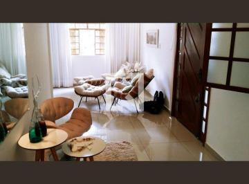 Casa · 224m² · 4 Quartos · 3 Vagas · Casa à Venda - Salgado Filho, 4 Quartos, 224 m² - Belo Horizonte
