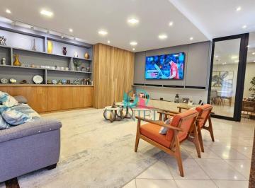 Casa · 204m² · 4 Quartos · 4 Vagas · Casa de Condomínio para venda em Jardim Santa Angelina de 204.00m² com 4 Quartos, 2 Suites e 4 Garag