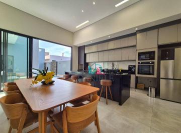 Casa · 185m² · 3 Quartos · 6 Vagas · Casa de Condomínio para venda em Jardim Salto Grande de 185.00m² com 3 Quartos, 3 Suites e 6 Garagen