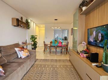 Apartamento · 105m² · 3 Quartos · 2 Vagas · Apartamento para venda em Centro de 105.00m² com 3 Quartos, 2 Suites e 2 Garagens