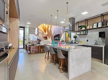 Casa · 238m² · 3 Quartos · 4 Vagas · Casa de Condomínio para venda em Parque Residencial Damha de 238.00m² com 3 Quartos, 3 Suites e 4 Ga