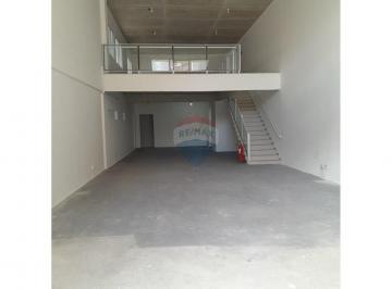 Comercial · 188m² · 2 Vagas · Salão comercial multiuso c/ mezanino para locação em São Paulo.
