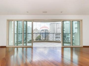Apartamento · 138m² · 2 Quartos · 3 Vagas · Viva Moema Pássaros: Apartamento de 138 m² em Rua Valorizada, com 3 Vagas