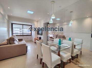 Foto 01 · Apartamento com 2 quartos, 62m2, no Costa Azul!