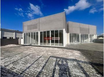 Comercial · 109m² · 1 Vaga · Loja em plena Br 116 Tarumã com 109 m²