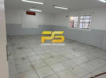 Comercial · 500m² · Alugo prédio comercial no Bessa