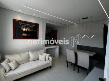 Sala · Casa germinada de 2 quartos no Mantiqueira