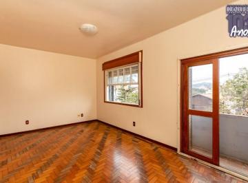 Apartamento · 106m² · 2 Quartos · 1 Vaga · Charme Clássico e Versatilidade no Petrópolis