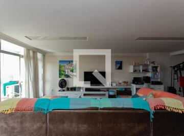 Este espaçoso apartamento de 235 metros quadrados é uma excelente opção para que · Apartamento à Venda - Bom Retiro, 4 Quartos, 235 m2