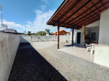 Casa · 144m² · 3 Quartos · 2 Vagas · Casa com 3 Dormitórios em Mariscal