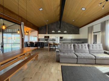 Casa · 160m² · 2 Quartos · 2 Vagas · CASA COM PISCINA À VENDA | PRAIA DO ERVINO - SÃO FRANCISCO DO SUL/SC