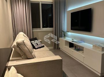 Photo 1 · Apartamento de 2 dormitórios e 1 vaga de garagem, no bairro São João, em Porto A