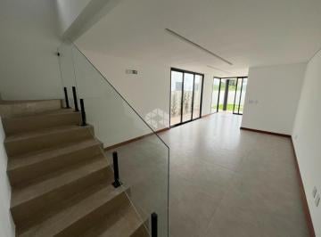 Casa · 145m² · 3 Quartos · 2 Vagas · CASA COM 3 QUARTOS SENDO 1 E 2 VAGAS NO CAMPECHE FLORIANÓPOLIS
