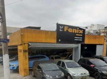 Comercial · 1700m² · 100 Vagas · Loja na Avenida General Edgar Facó, 1160 • 1700 m²