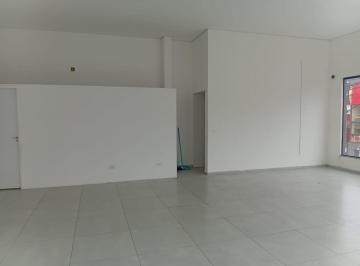 Comercial · 70m² · 1 Vaga · Loja em posto na Avenida Água Fria, 1075 - Loja • 70 m²