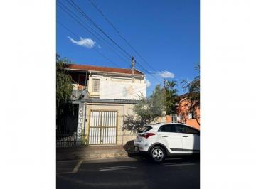 Casa · 100m² · 3 Quartos · Sobrado para alugar em Centro de 100.00m² com 3 Quartos