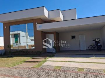 Casa · 210m² · 3 Quartos · 4 Vagas · Casa de Condomínio para venda e aluguel em Condomínio Jardim Laguna de 210.00m² com 3 Quartos, 3 Sui