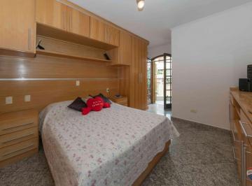 suite1_11.jpeg · Imperdível sobrado para venda em Vila Gustavo com 3 quartos, sendo 1 suíte, 173m²