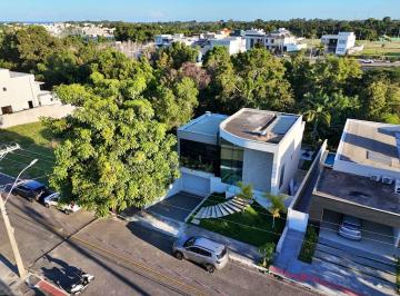 Casa · 226m² · 3 Quartos · 4 Vagas · Casa com 3 quartos à venda, 226 m² por R$ 2.800.000 - Manguinhos - Serra/ES