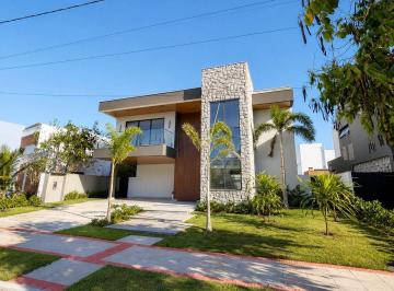 Casa · 370m² · 3 Quartos · 4 Vagas · Casa com 3 quartos à venda, 370 m² por R$ 3.490.000 - Alphaville Jacuhy - Serra/ES
