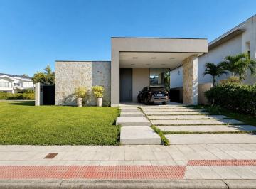 Casa · 268m² · 4 Quartos · 4 Vagas · Casa com 4 quartos à venda, 268 m² por R$ 2.500.000 - Boulevard Lagoa - Serra/ES