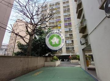 Apartamento · 69m² · 1 Vaga · Humaitá 2 quartos