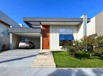 Casa · 244m² · 3 Quartos · 4 Vagas · Casa com 3 quartos à venda, 244 m² por R$ 2.500.000 - Manguinhos - Serra/ES