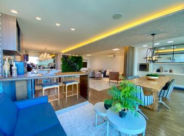 Apartamento · 215m² · 3 Quartos · 4 Vagas · Cobertura com 3 suítes à venda, 215 m² por R$ 1.800.000 - Laranjeiras - Serra/ES