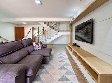 Casa · 175m² · 4 Quartos · 2 Vagas · Casa com 4 quartos à venda, 175 m² por R$ 1.250.000 - Morada de Laranjeiras - Serra/ES