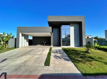 Casa · 227m² · 3 Quartos · 4 Vagas · Casa com 3 quartos à venda, 227 m² por R$ 2.500.000 - Alphaville Jacuhy - Serra/ES