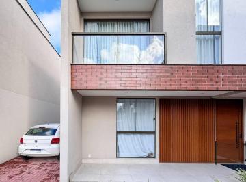 Casa · 133m² · 4 Quartos · 2 Vagas · Casa com 4 quartos à venda, 133 m² por R$ 1.300.000 - Morada de Laranjeiras - Serra/ES