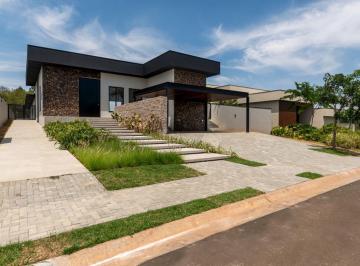 Casa · 443m² · 4 Quartos · 4 Vagas · Casa de Condomínio para venda e aluguel em Entre Verdes de 443.40m² com 4 Quartos, 4 Suites e 4 Gara
