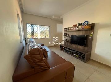 Casa · 140m² · 3 Quartos · 2 Vagas · Casa de 140 m² com 3 Quartos, Suíte, Varanda e Aquecimento Solar Bairro Residencial Lagoa